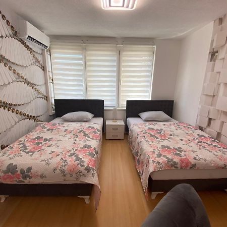 Apartman Citylux Bihać Exteriör bild