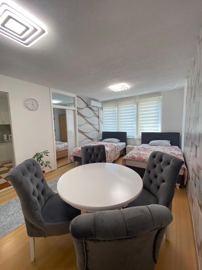 Apartman Citylux Bihać Exteriör bild